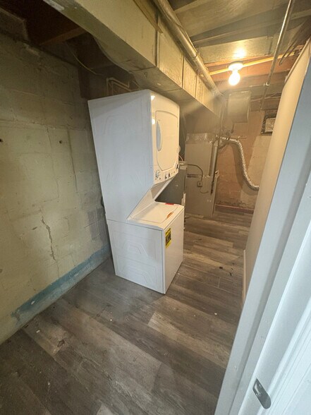 Building Photo - 3611 W Lexington St