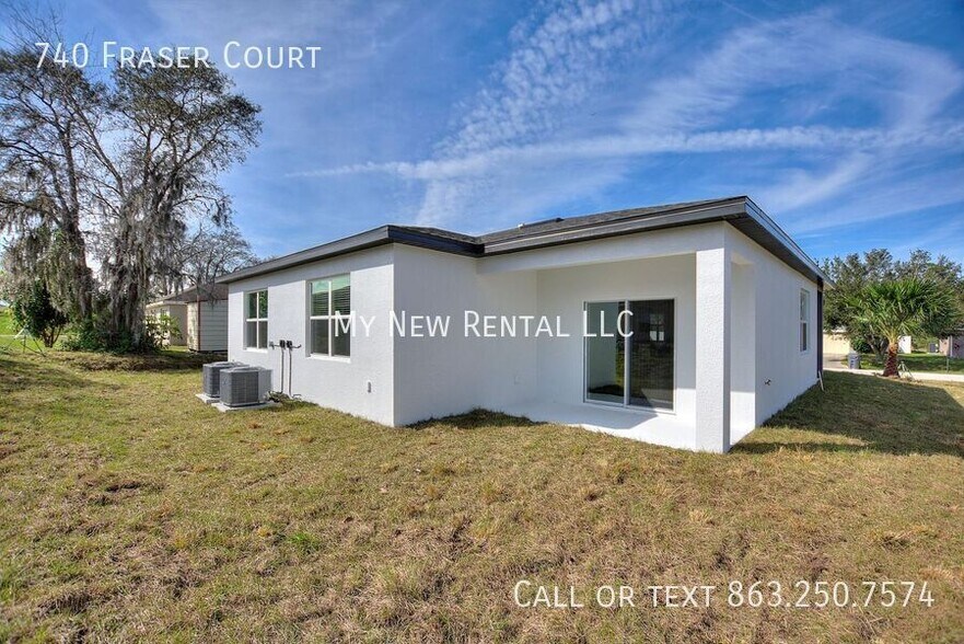 Building Photo - 740 Fraser Ct