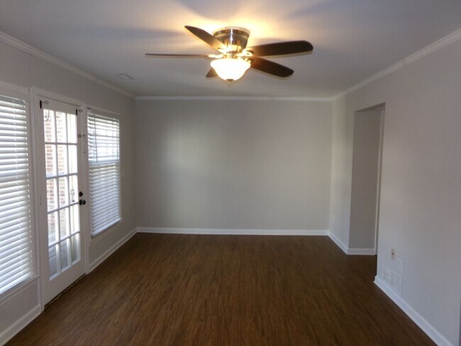 Building Photo - Robinhood and Peace Haven area