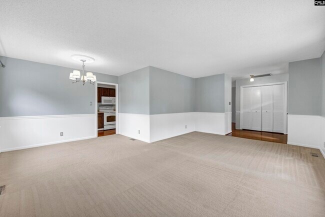 Building Photo - 101 Stuart Ln