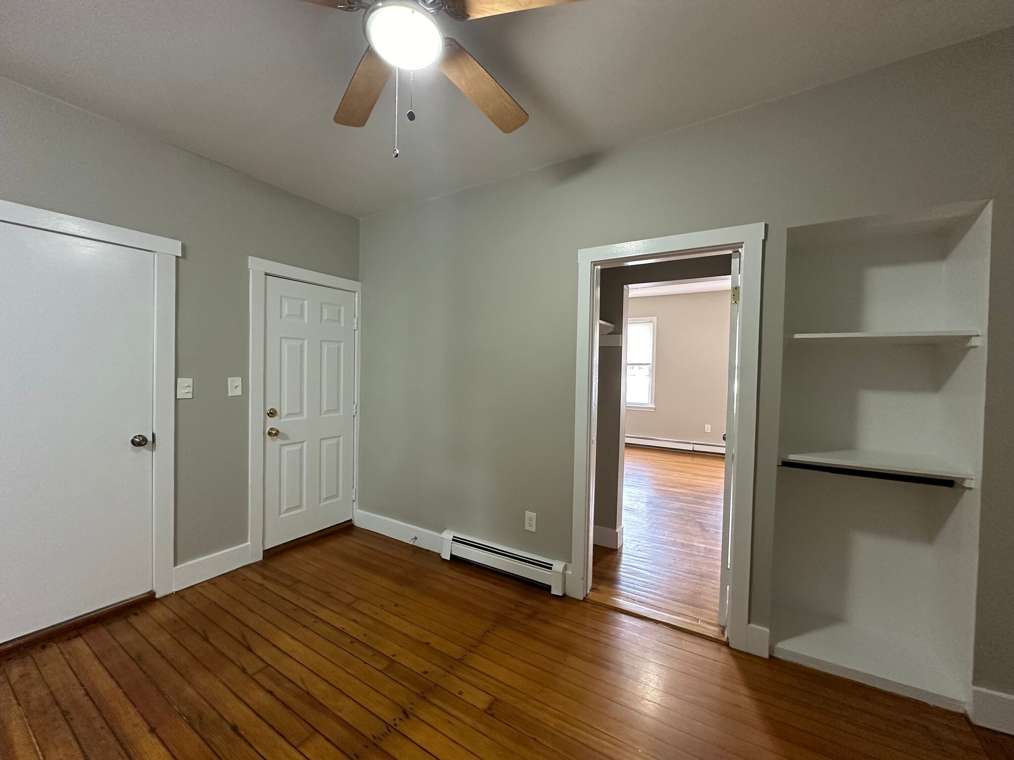 Building Photo - 73 Division St