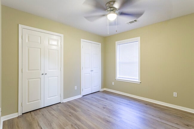 Second bedroom - 1627 Rock Hollow Loop