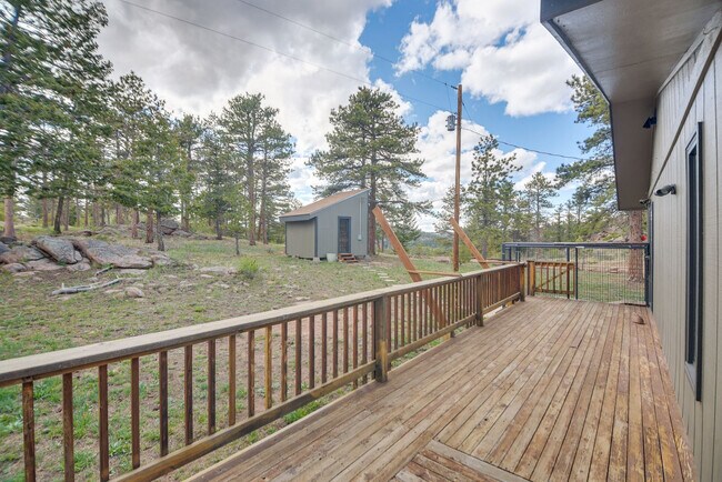 Building Photo - 465 Springmeadow Way