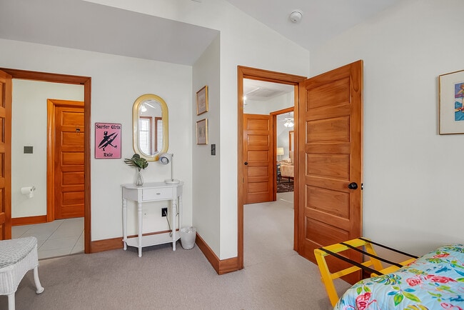 Building Photo - 203 Da Gullah Way