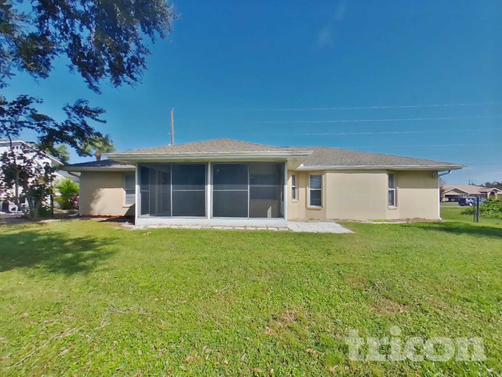 Building Photo - 27375 Deep Creek Blvd
