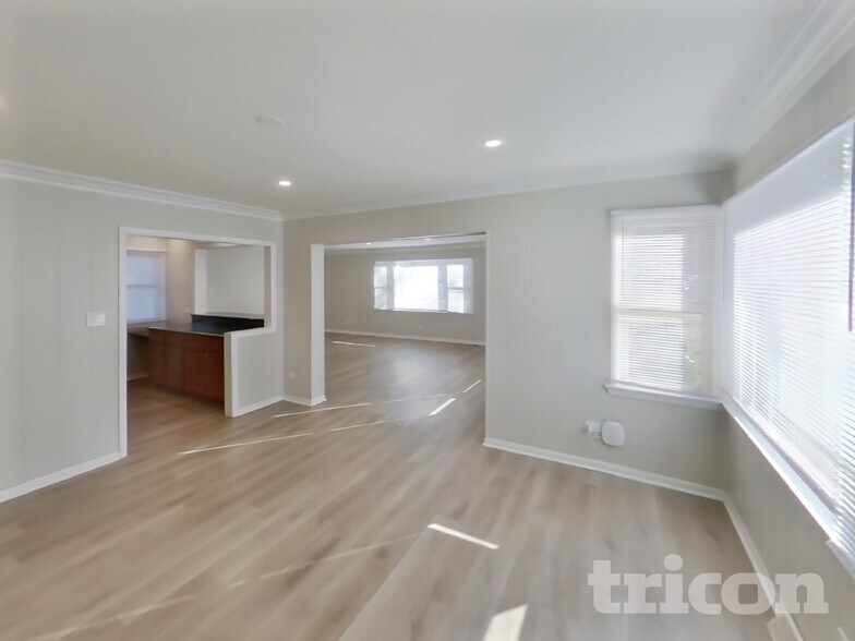 Building Photo - 36493 N Hawthorne Ln