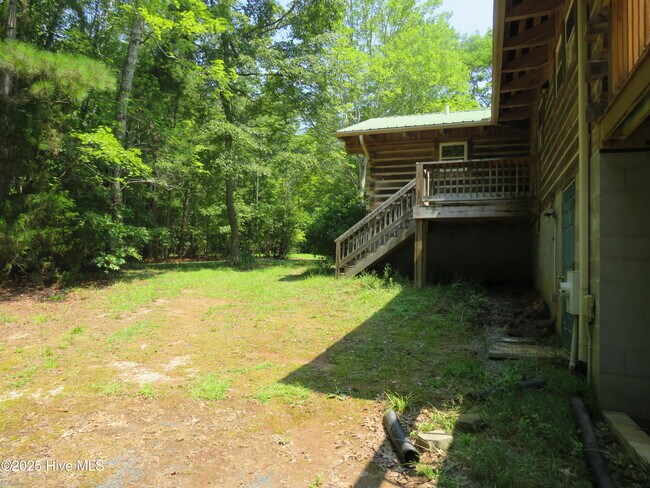 Building Photo - 168 Woodward Ln