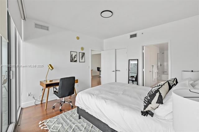 Building Photo - 888 Biscayne Blvd