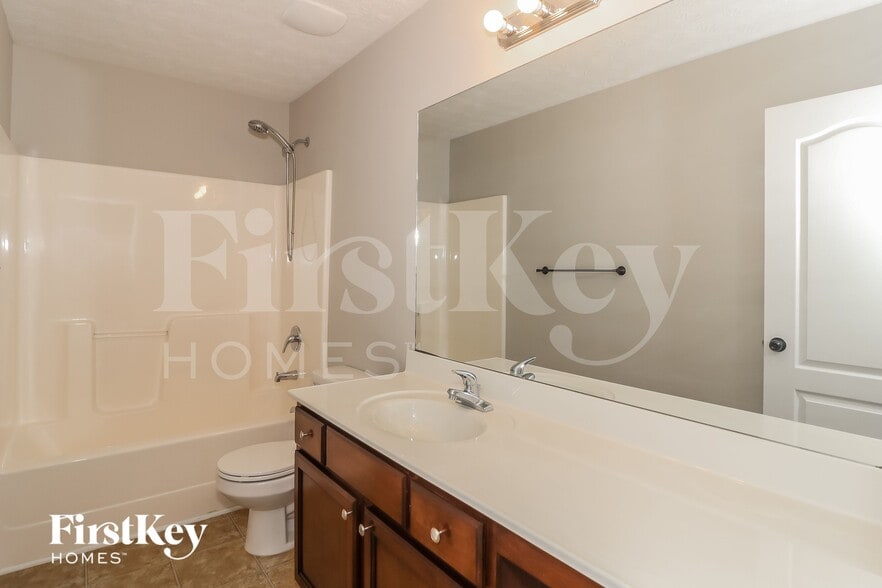 Building Photo - 4808 McEver View Dr