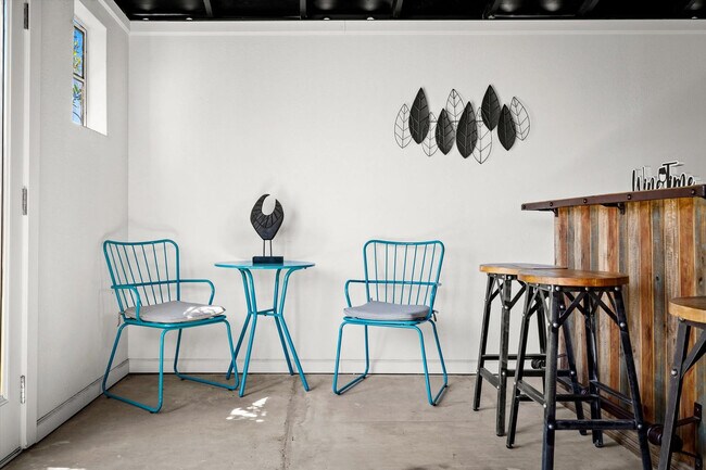 Building Photo - 4920 N 85th St