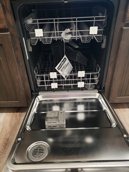 Dishwasher - 1506 Hursh Ave