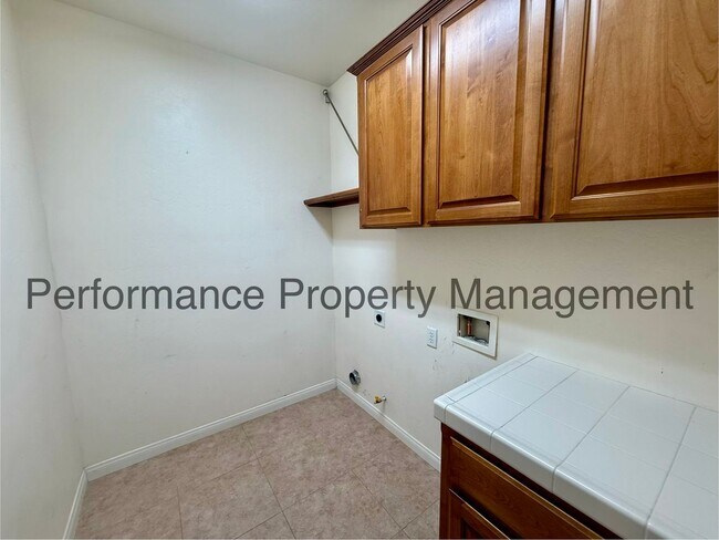 Building Photo - 6214 Ocean Jasper Drive