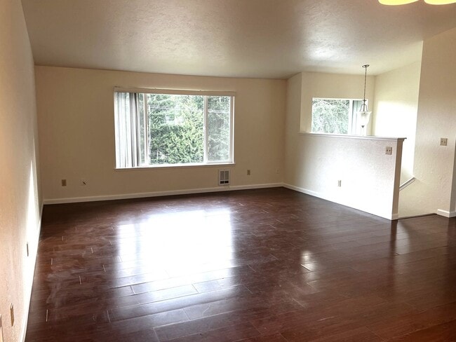 Building Photo - 8989/8987 Hoot Ridge Lane NW