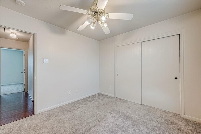 Building Photo - 5646 Tiger Lilly Way