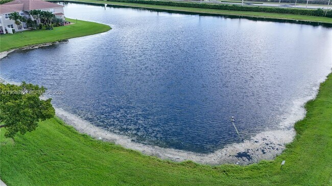 Building Photo - 5467 SW 125th Terrace