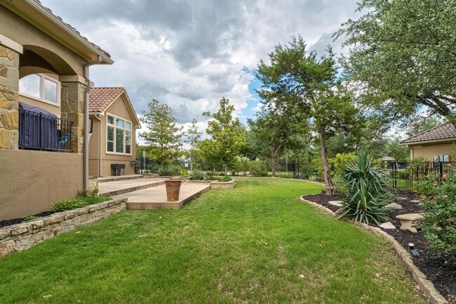 Building Photo - 15509 Boulder Heights