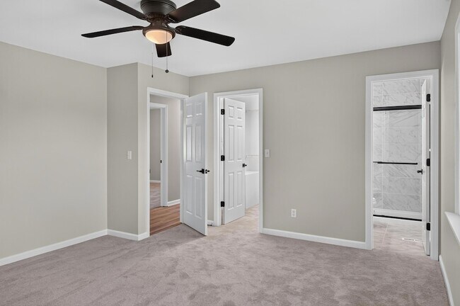 Building Photo - 9512 Heathwood Dr