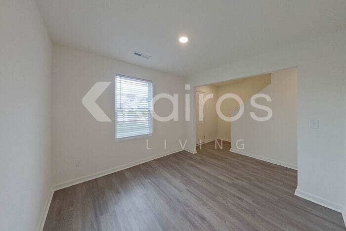 Building Photo - 7025 Peppermill Way