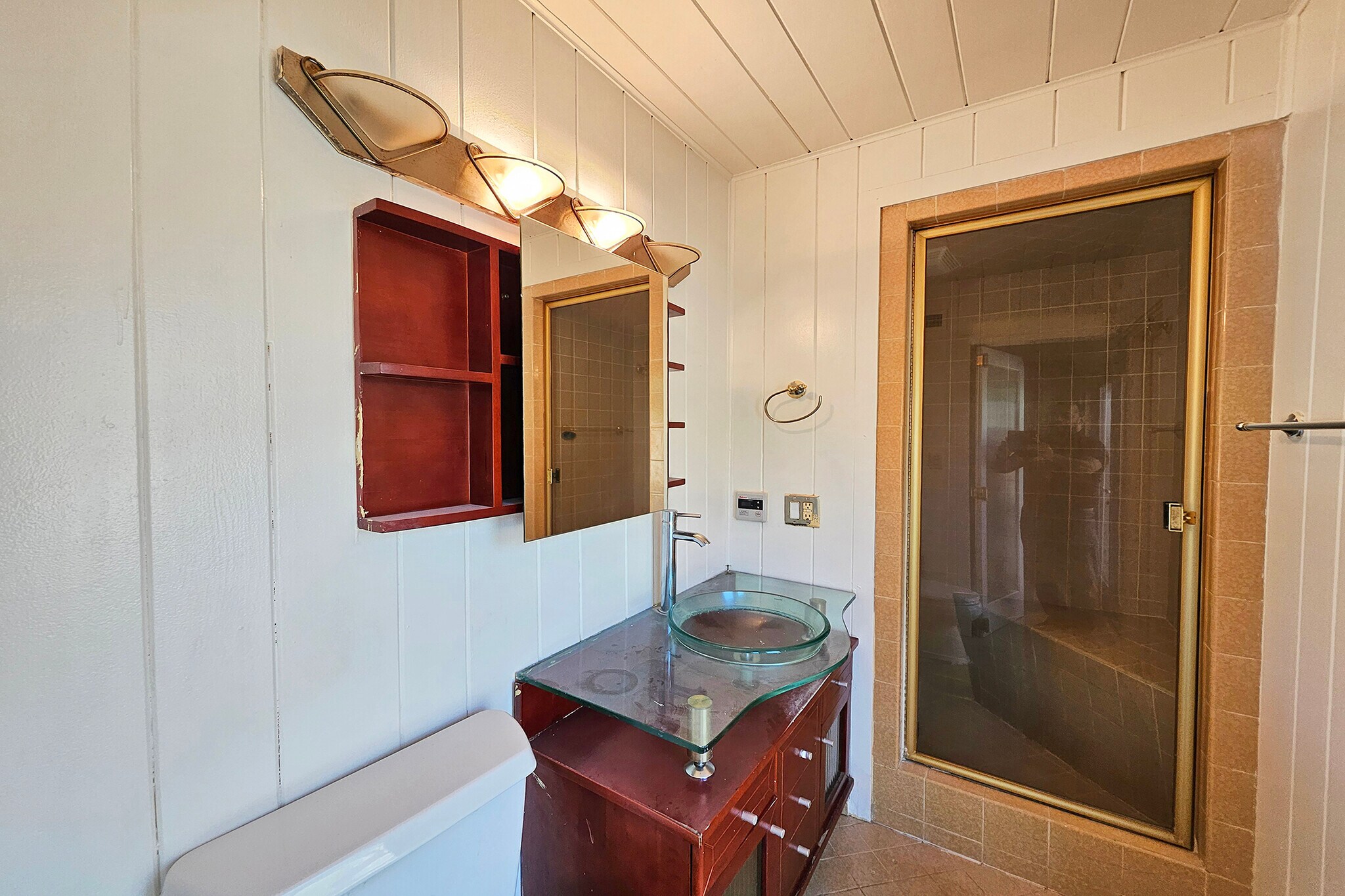 Building Photo - 9321 Donna Ave