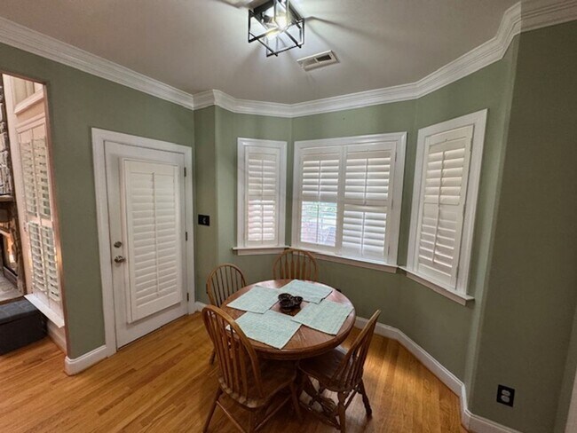 Building Photo - Charming 3-Bedroom Retreat in Wake Forest