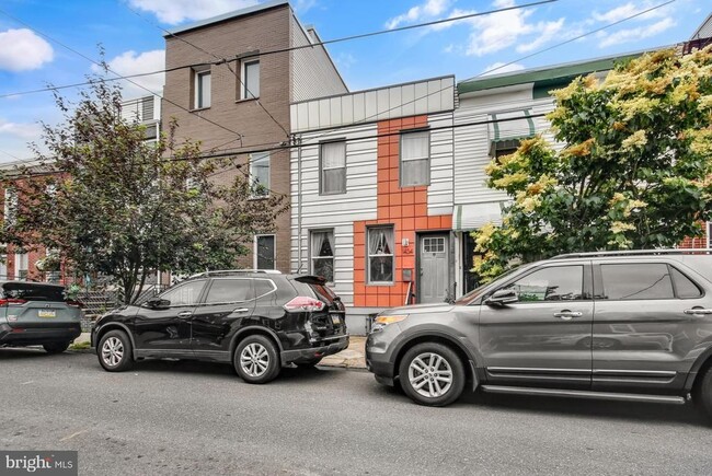 Building Photo - 1434 S 17th St