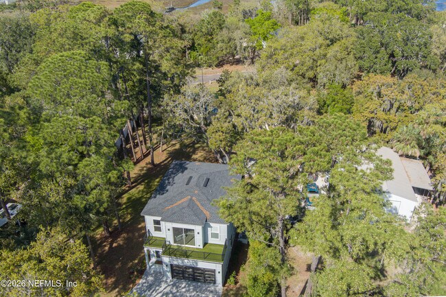 Building Photo - 5631 Heckscher Dr