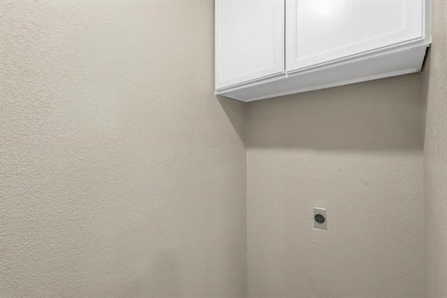 Building Photo - 7733 Liz Ln