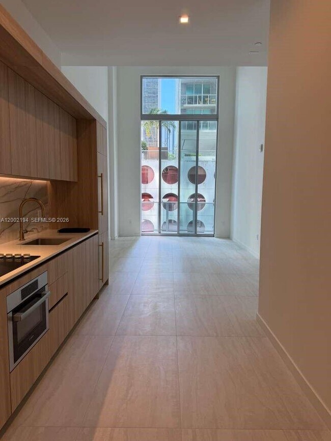 Building Photo - 77 SE 5th St