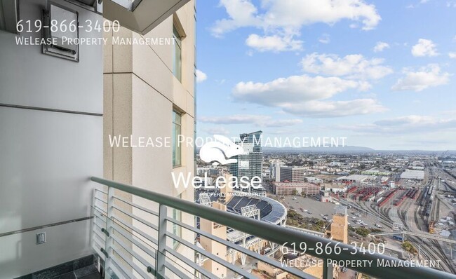 Building Photo - Pristine Private Penthouse with Panoramic ...