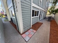 Building Photo - 705 O St