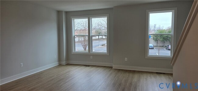 Building Photo - 10123 Blue Wing Ln