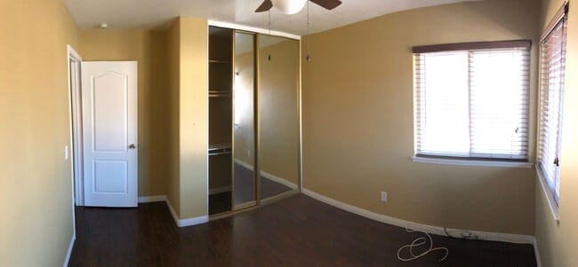 Building Photo - Beautiful 4 bedroom / 3 bathroom Heritage Home with Pool, Spa and Solar!