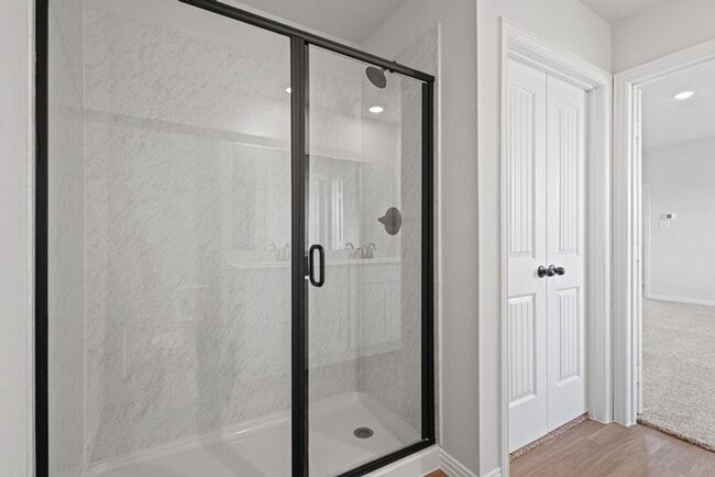 Building Photo - Brand New 4 Bed / 3 Bath Home for Rent Mod...