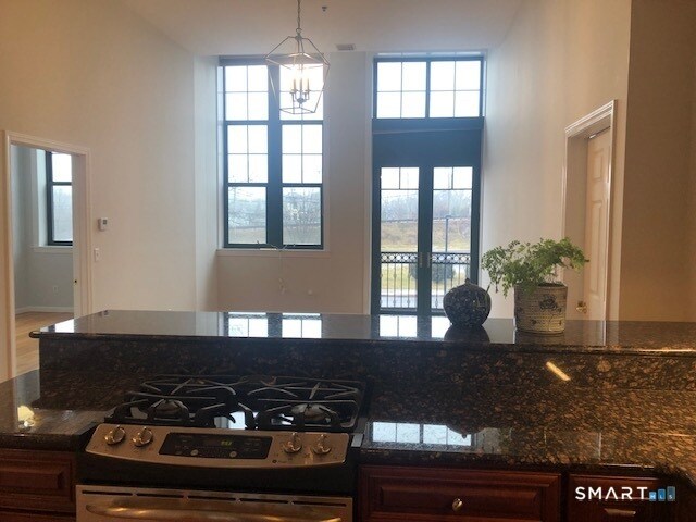 Building Photo - 1 Indian Neck Ave