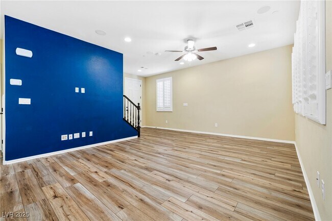 Building Photo - 7511 Bedford Ridge Ct