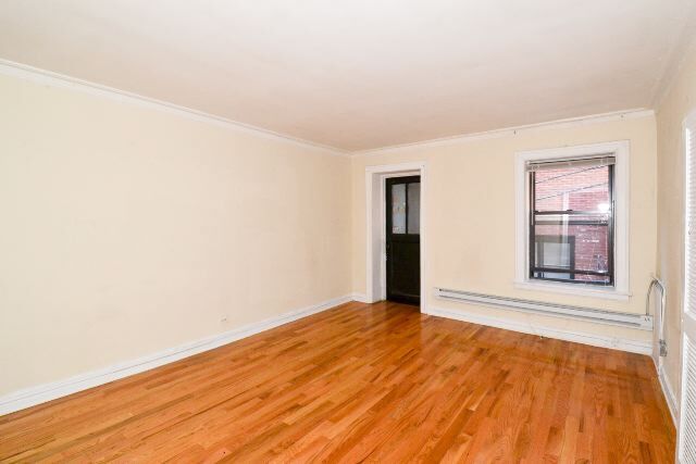 Building Photo - 1350 N Dearborn St