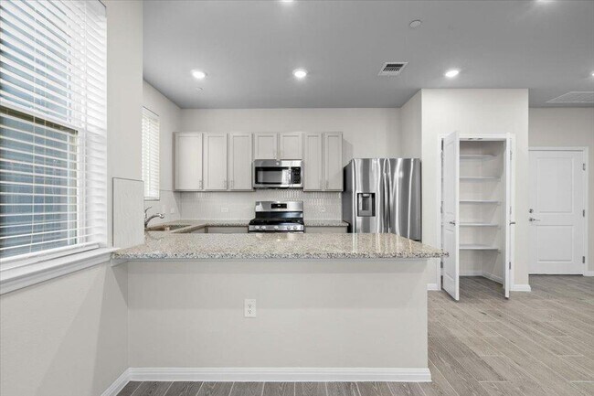 Building Photo - 9015 Cattle Baron Path