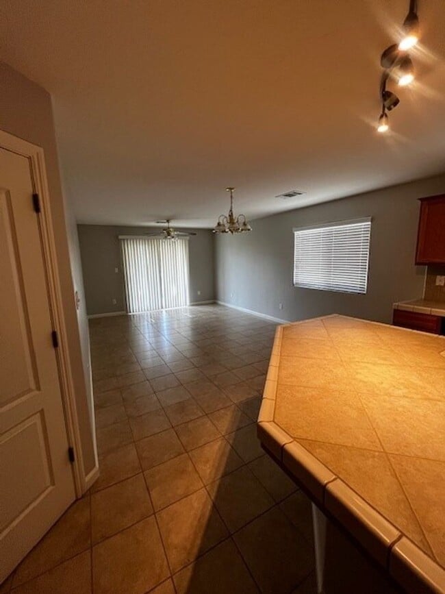 Building Photo - 6504 Nichelini Ct