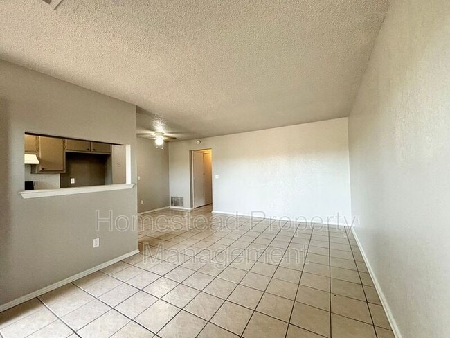 Building Photo - 930 SW 62nd St