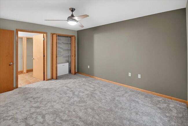 Building Photo - 8206 Starr Grass Dr