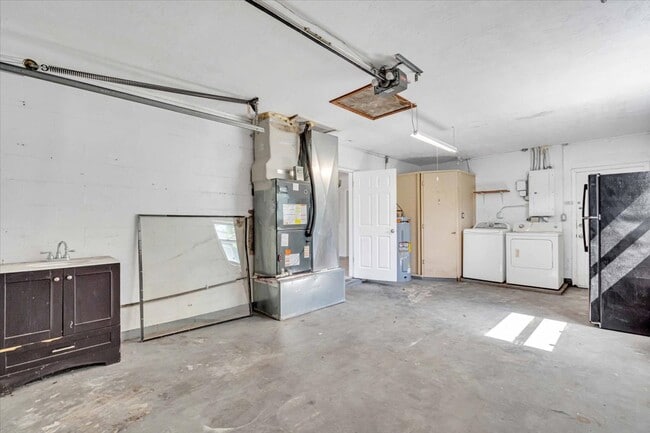 Building Photo - 8793 113th St