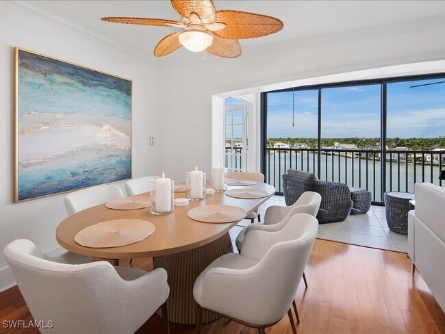 Building Photo - 2750 Gulf Shore Blvd N