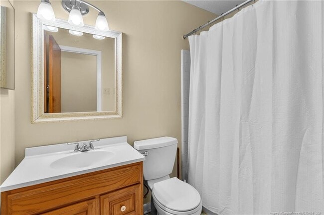 Building Photo - 1644 Inverness Dr