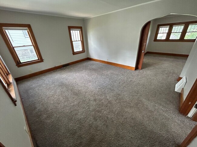 Building Photo - 3516 N 47th Ave