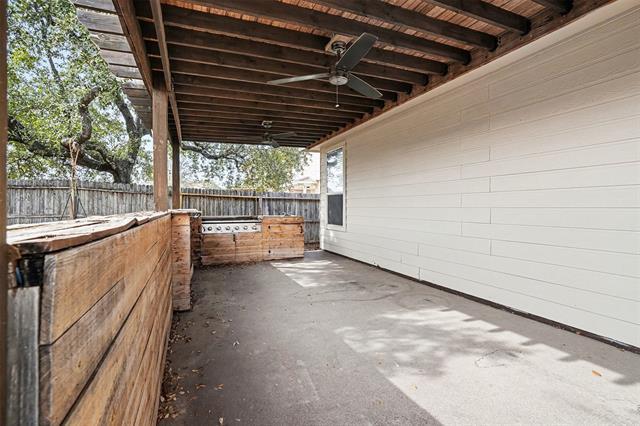 Building Photo - 175 Katherine Way