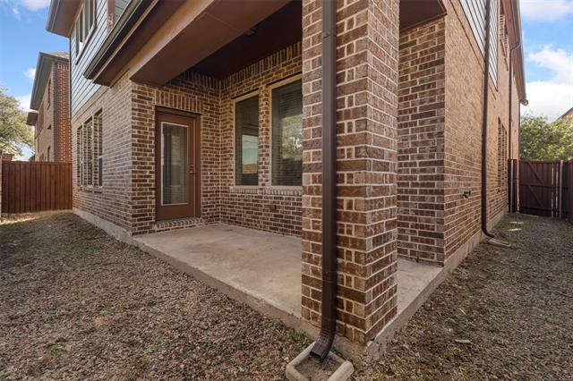Building Photo - 1122 Alpine Dr