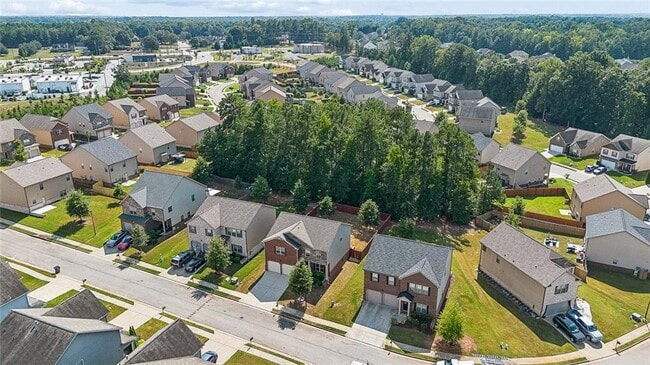 Building Photo - 462 Fredrick Dr