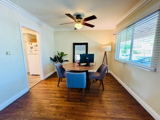 Building Photo - 4 BED / 2 BATH NEAR SDSU w/ LARGE BACKYARD...