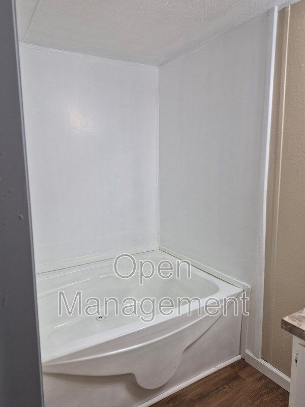 Building Photo - 3300 Voight Blvd