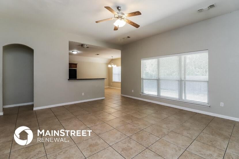 Building Photo - 247 Edison Ln